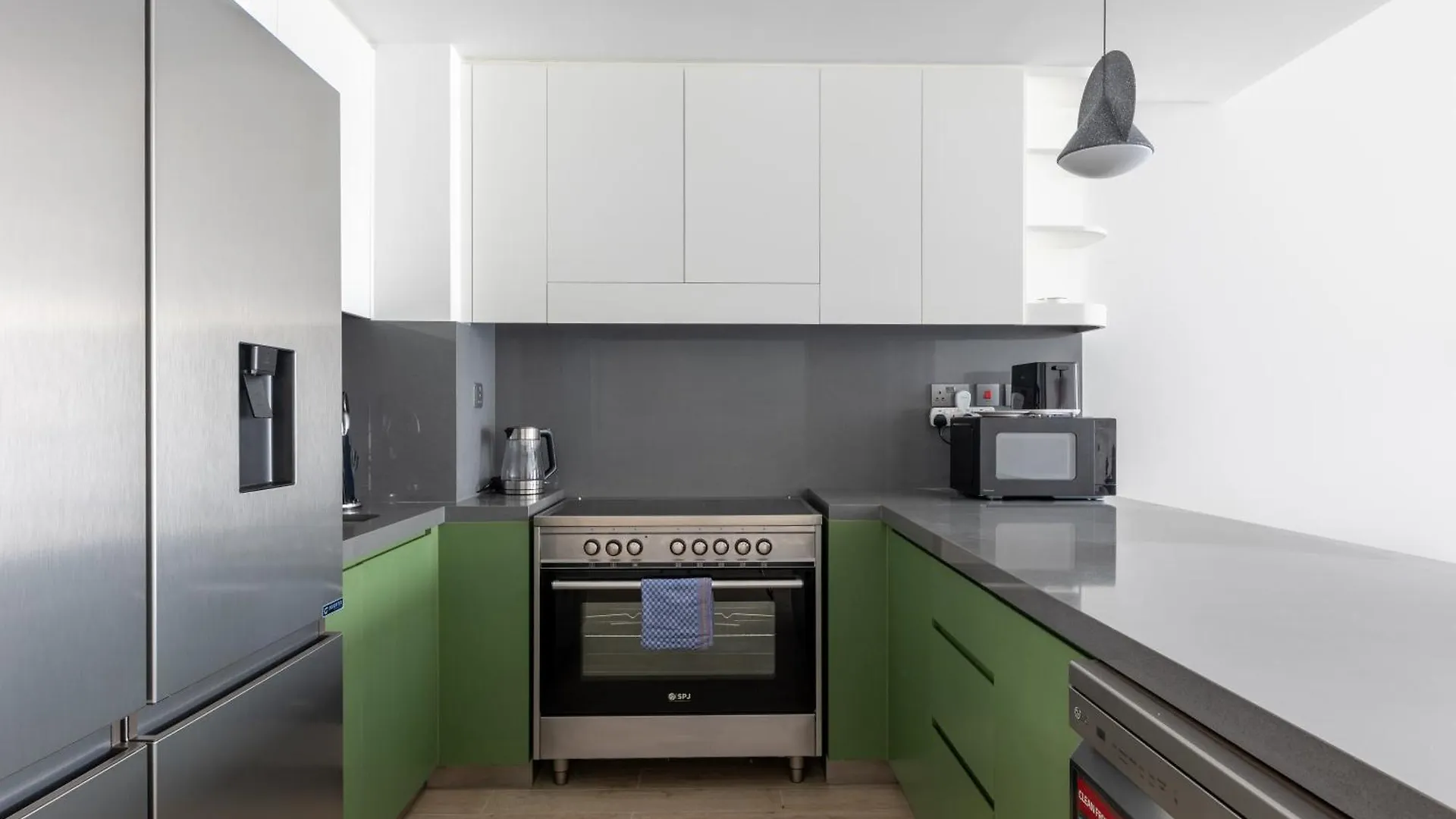 Apartament 1Bd Central Park 1, City Walk,7 Min Walk To Metro Dubaj