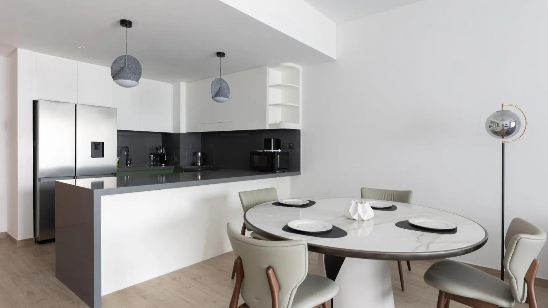 Apartment 1Bd Central Park 1, City Walk,7 Min Walk To Metro Dubai